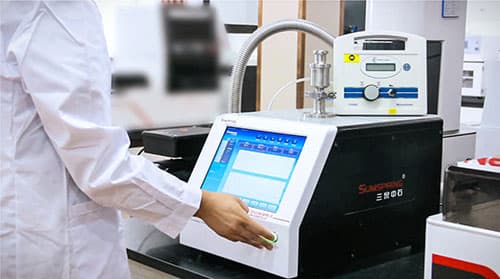 無(wú)菌玻璃瓶密封性測(cè)試儀:無(wú)損傷密封性檢測(cè)(圖1) 無(wú)菌玻璃瓶密封性測(cè)試儀:無(wú)損傷密封性檢測(cè)(圖1)